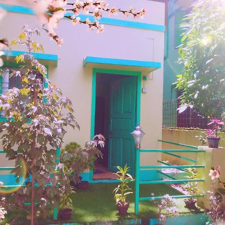 Dden Vennell Bnb -Metro Access- 콜카타 외부 사진
